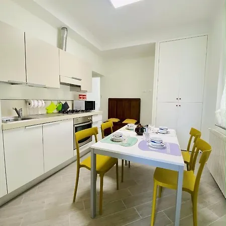 Hostdomus - Trilocale Da Dino * フィナーレ・リーグレ