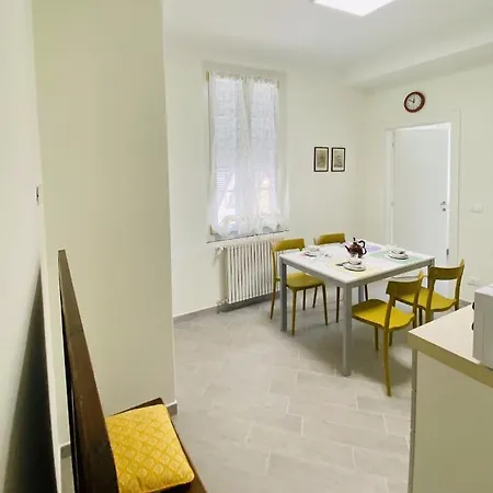 Hostdomus - Trilocale Da Dino Finale Ligure