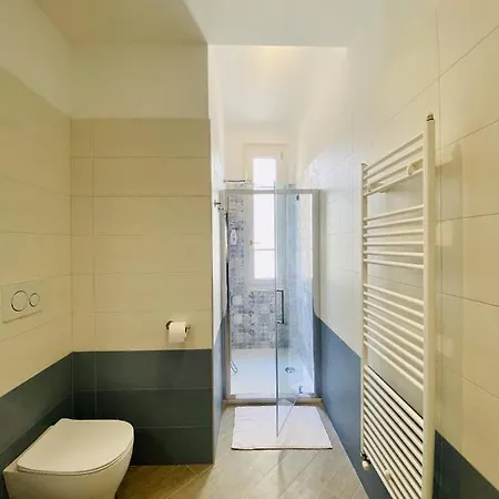 Hostdomus - Trilocale Da Dino Apartmán *