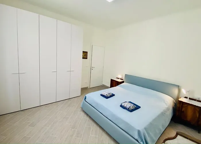 Hostdomus - Trilocale Da Dino