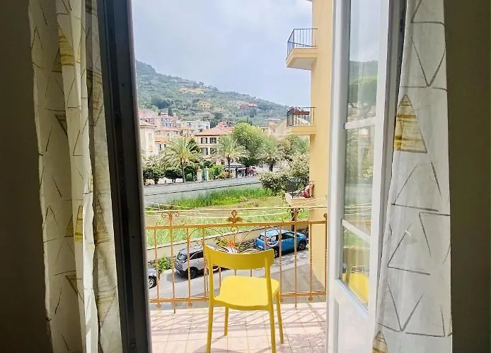 Appartement Hostdomus - Trilocale Da Dino *