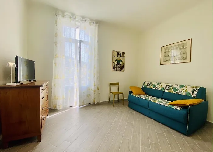 Hostdomus - Trilocale Da Dino * Finale Ligure