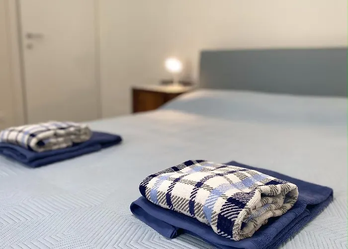 Hostdomus - Trilocale Da Dino Appartement *